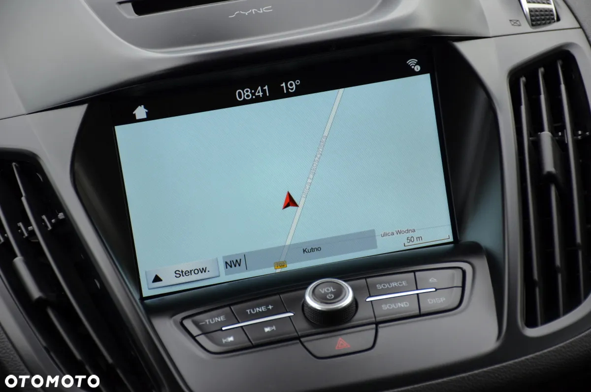 Ford Kuga 1.5 EcoBoost 2x4 Business Edition - 35