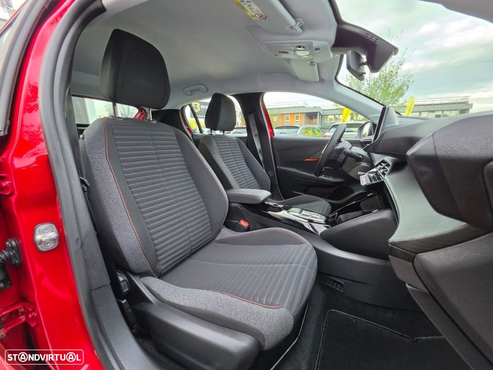 Peugeot e-208 50 kWh Active Pack - 17