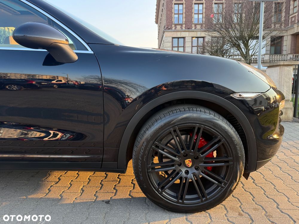 Porsche Cayenne - 28