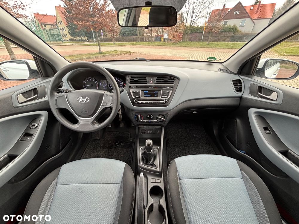 Hyundai i20 blue 1.2 Style - 5