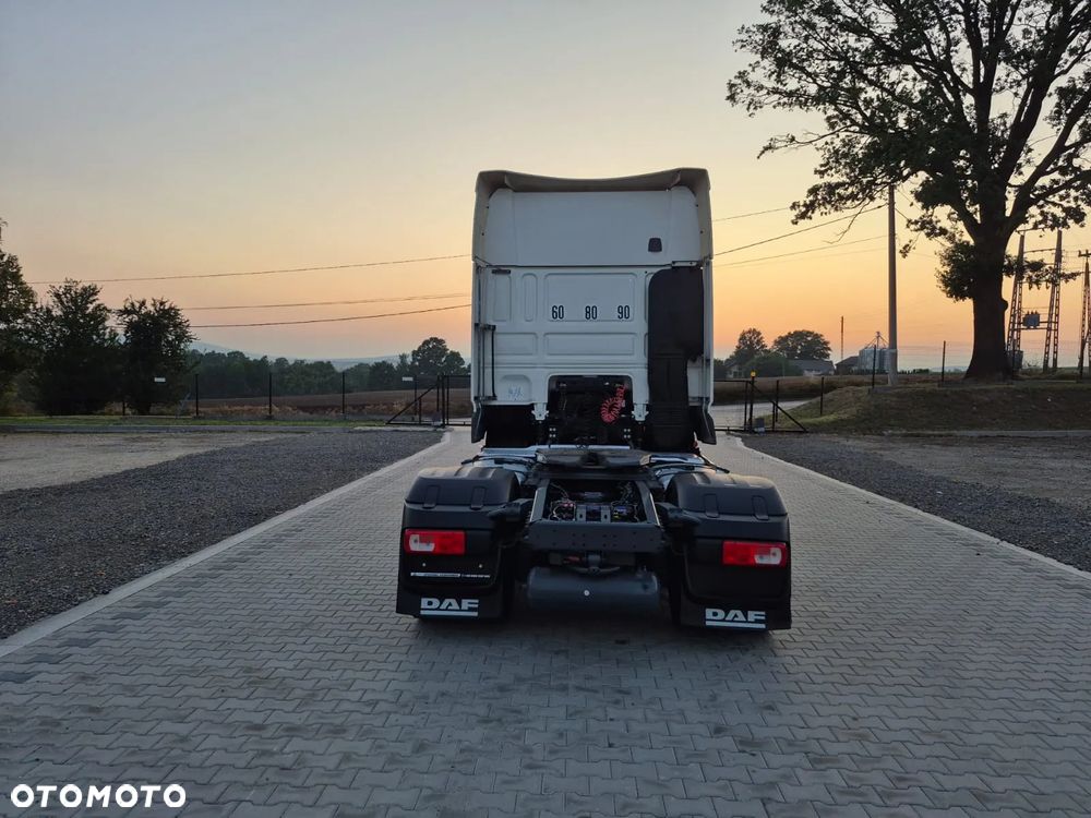 DAF XF / 106 / 530 / ACC / E 6 / SUPER SPACE CAB / RETARDER - 6