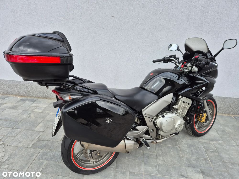 Honda CBF - 9