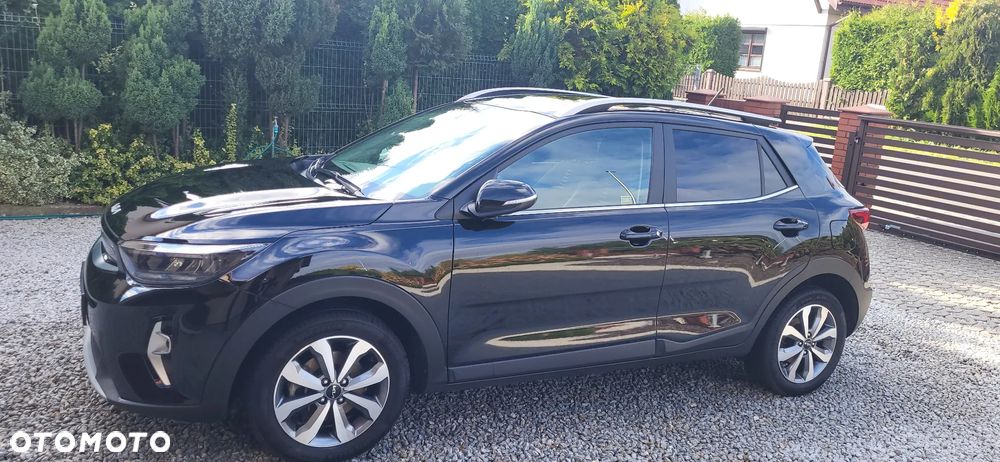 Kia Stonic 1.2 L Business Line - 4