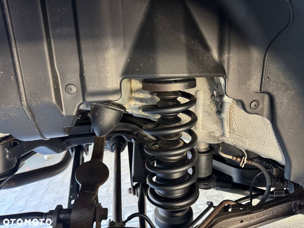 Subaru Outback Legacy 3.0RE NAV/NSE - 29