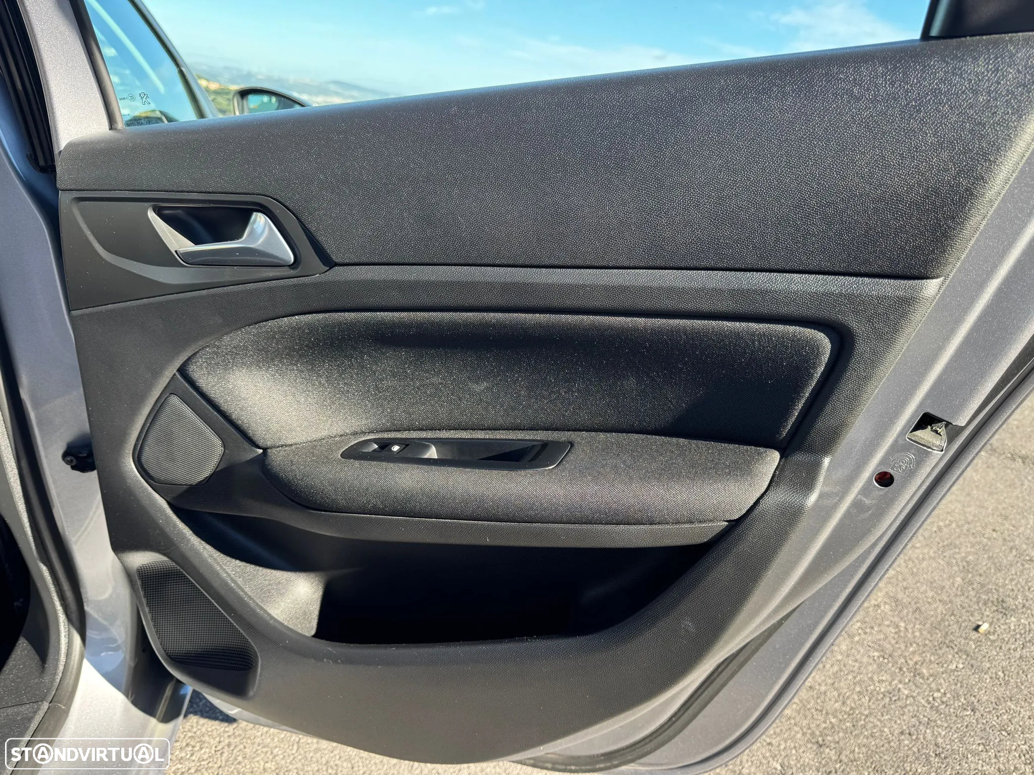 Peugeot 308 1.5 BlueHDi Active - 23