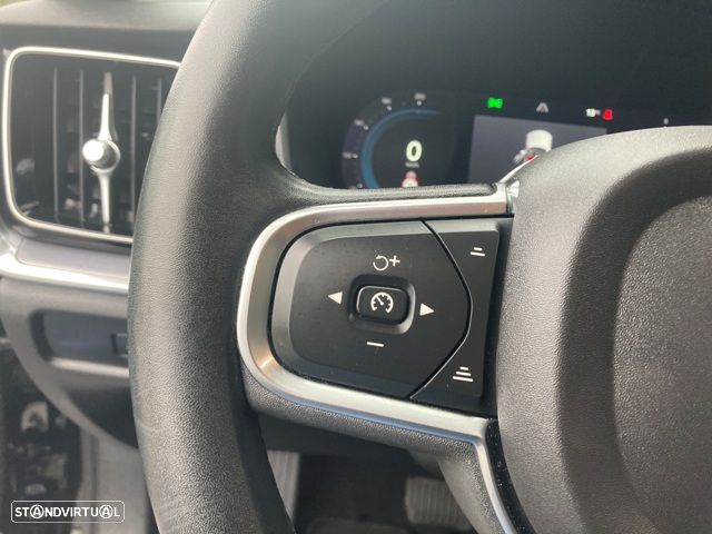 Volvo V60 B3 B DKG Core - 15