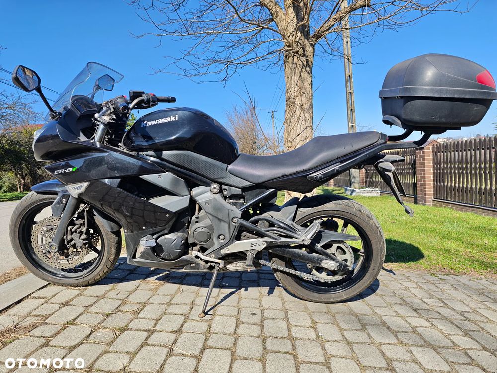 Kawasaki ER - 4