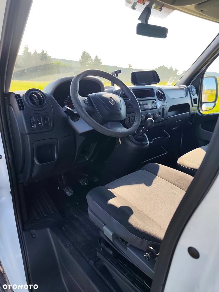 Renault Master - 13