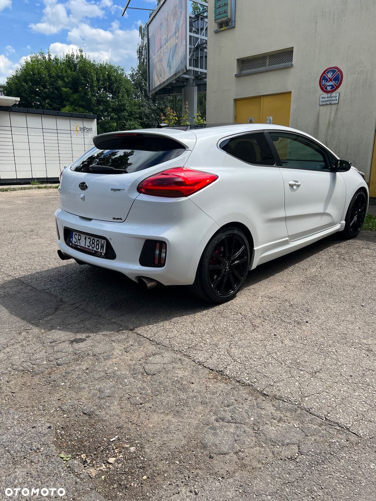 Kia ProCeed 1.6 T-GDI GT XL - 4