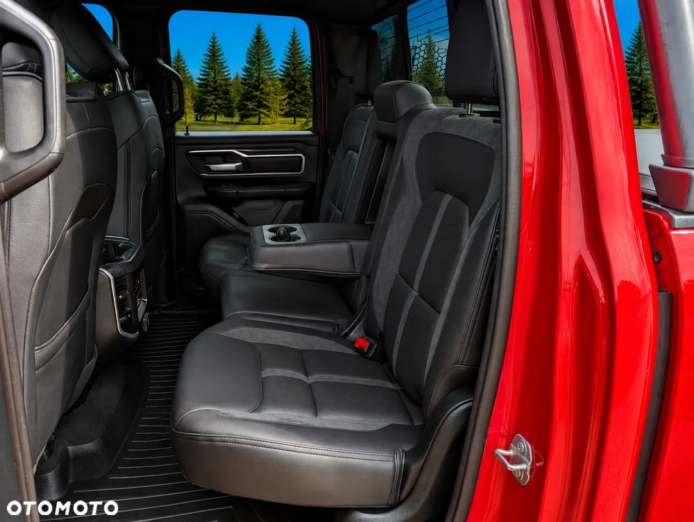 RAM 1500 Quad Cab Laramie - 17