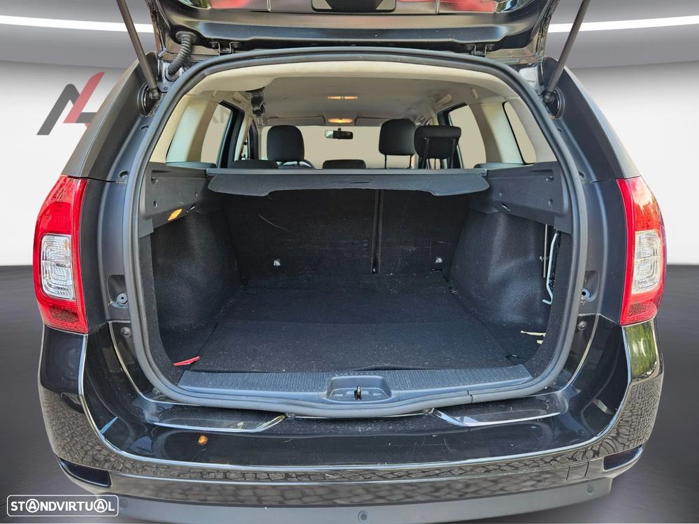 Dacia Logan MCV 0.9 TCe Comfort - 17