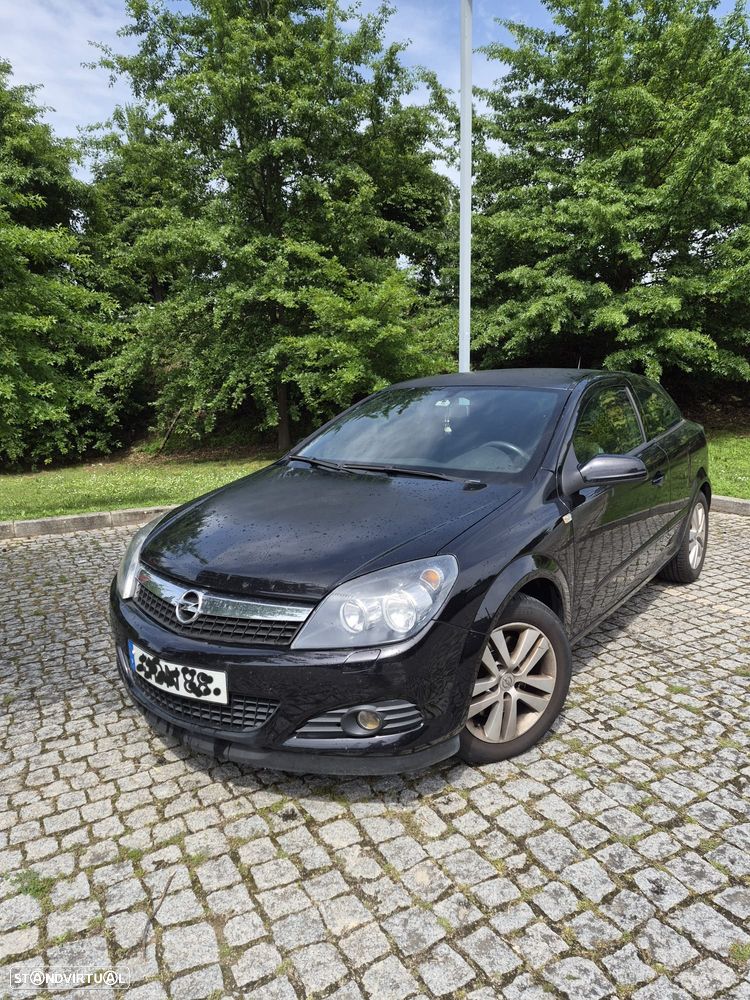 Opel Astra GTC 1.7 CDTI - 1