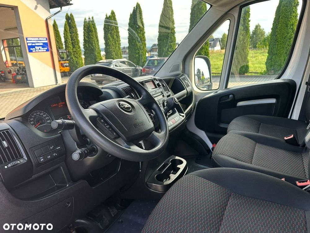 Opel Movano - 20