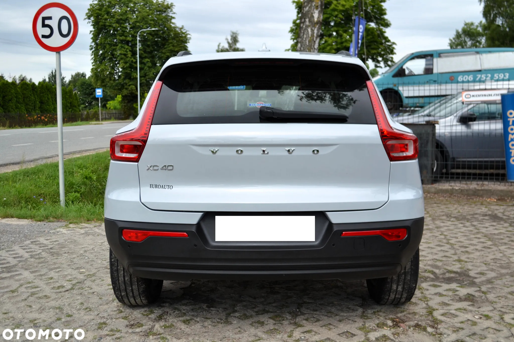 Volvo XC 40 D3 AWD Momentum - 6