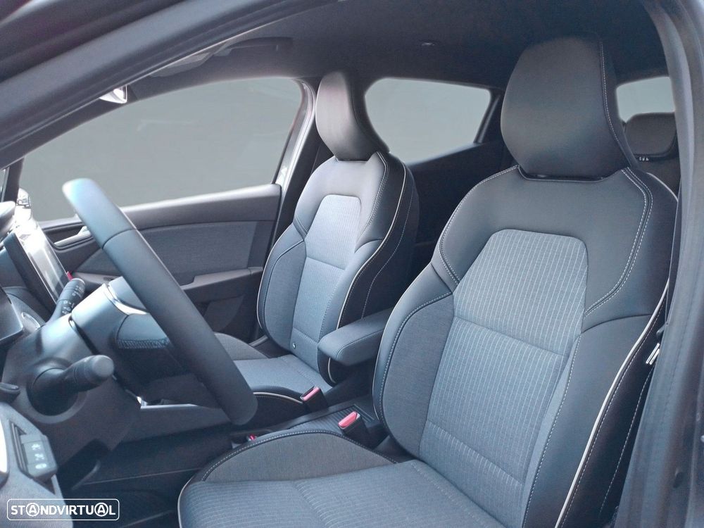 Renault Clio 1.0 TCe Techno - 11