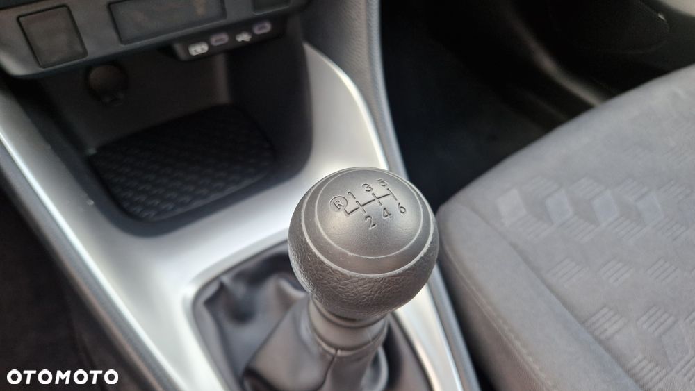 Toyota Yaris - 17