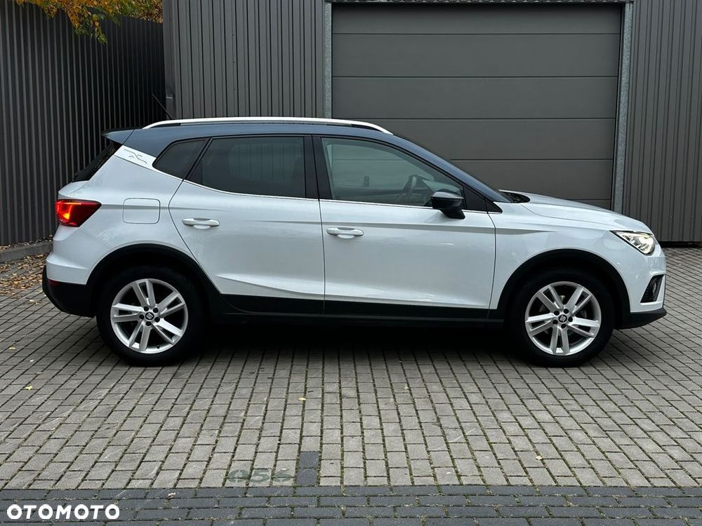 Seat Arona 2019 photo 4