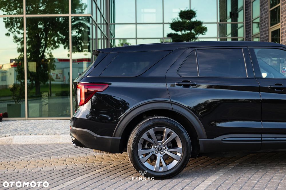 Ford Explorer - 13