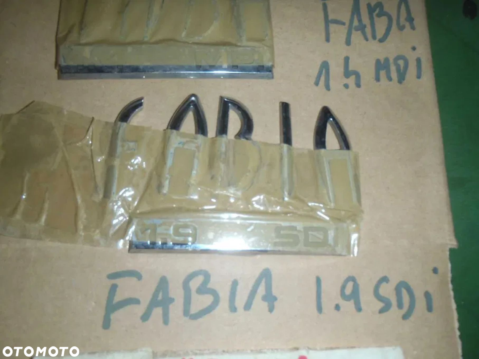 logo emblemat napis passat fabia seat octavia 1.9 sdi 1.4 mpi - 4