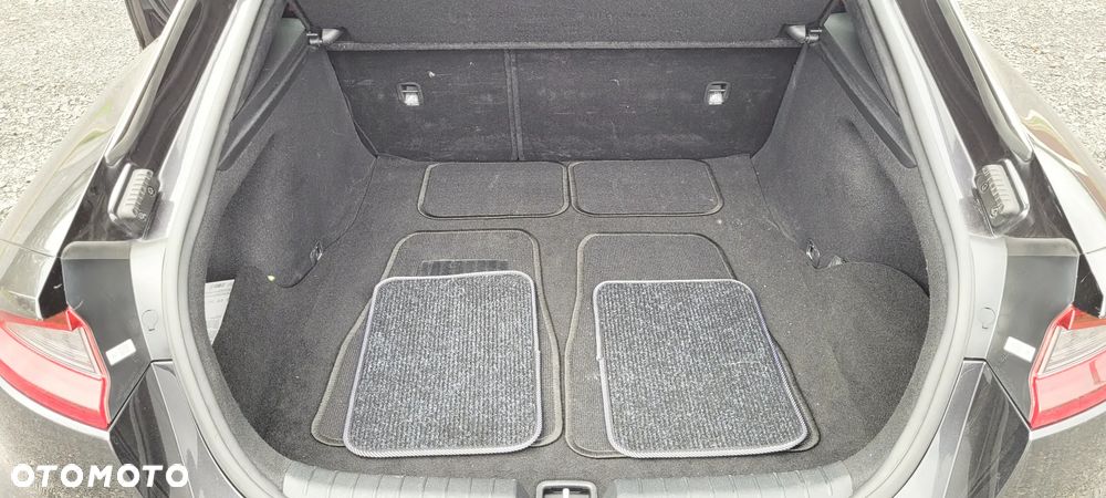 Kia Stinger 2.0 T-GDI GT Line - 33