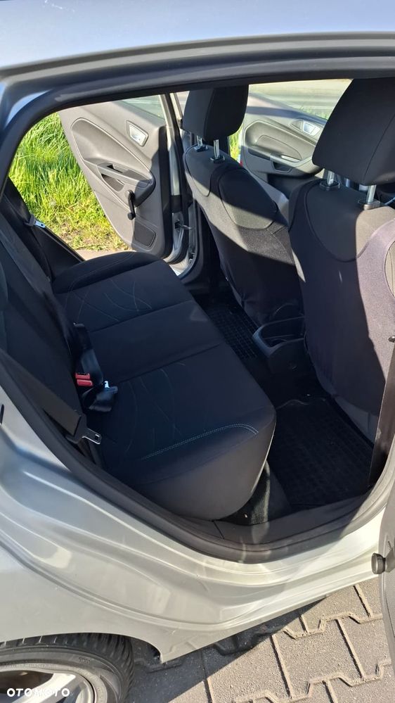 Ford Fiesta 1.25 Silver X (Trend) EU5 - 9