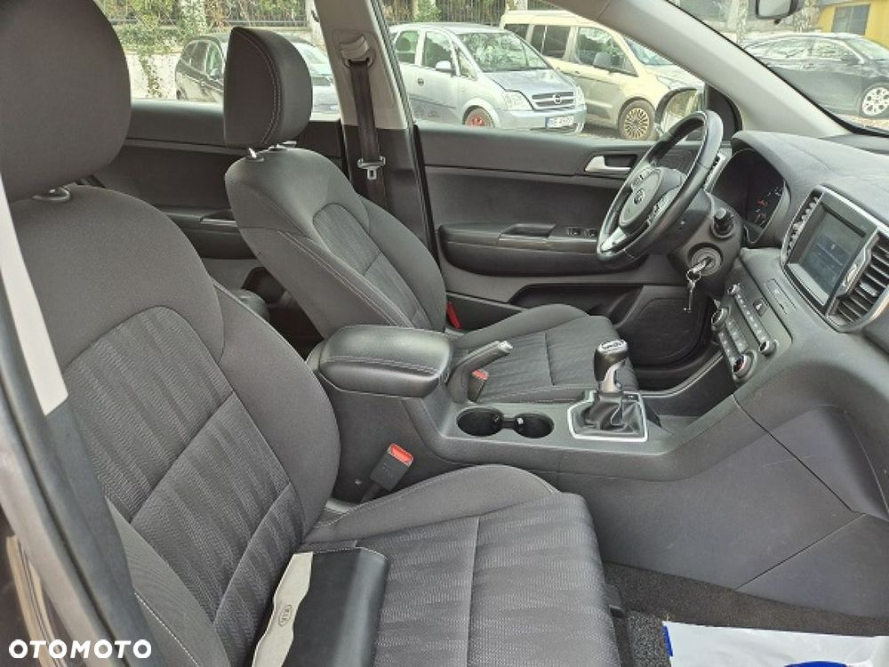 Kia Sportage - 15