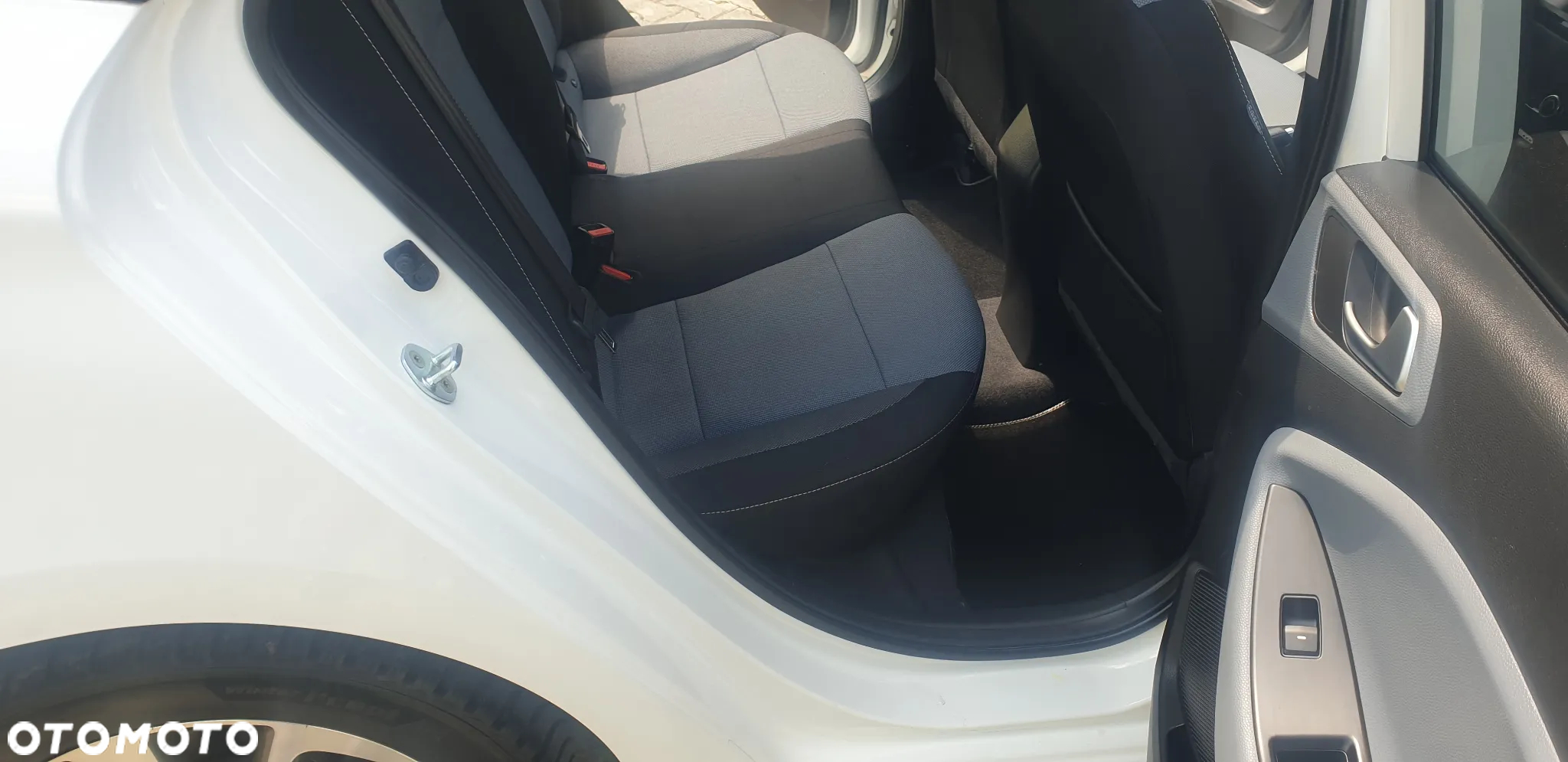 Hyundai i20 1.4 YES Gold - 21