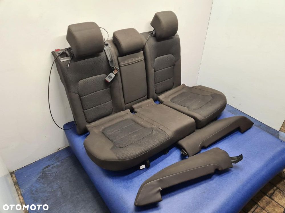 VOLKSWAGEN PASSAT B7 KOMBI KANAPA TYLNA - 1