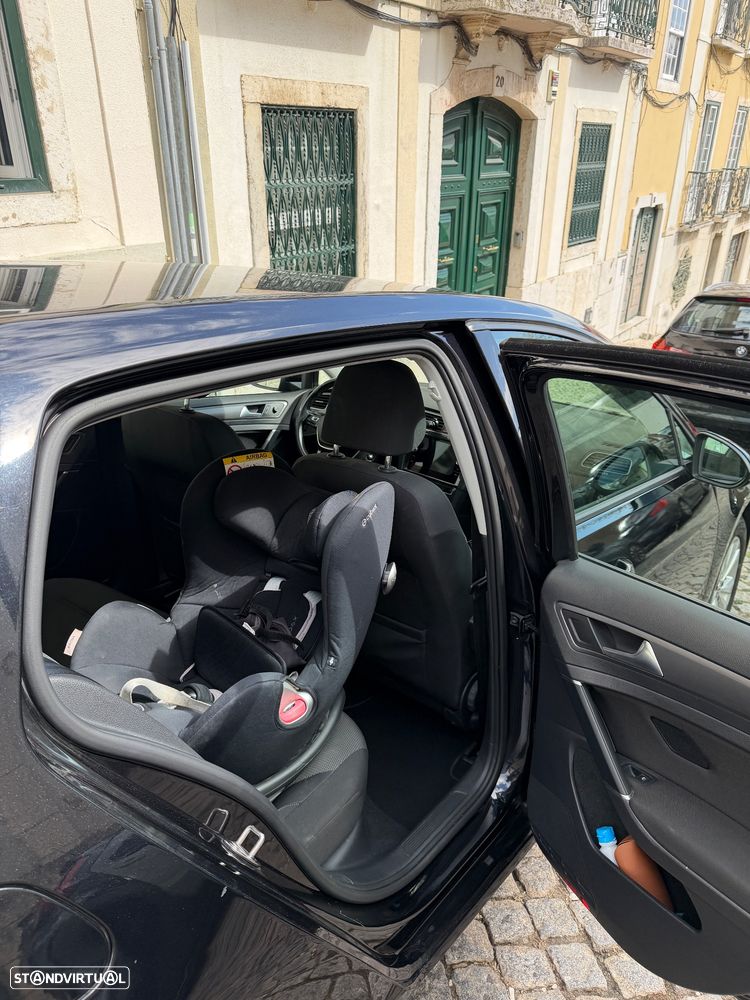 VW Golf - 12