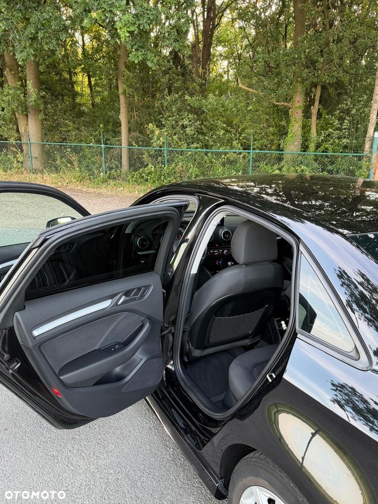 Audi A3 Limousine 2.0 TDI (clean diesel) quattro Ambiente - 22