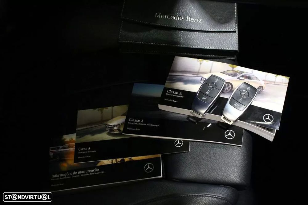 Mercedes-Benz A 250 - 35