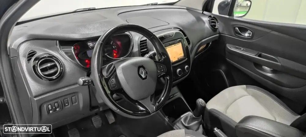 Renault Captur - 18