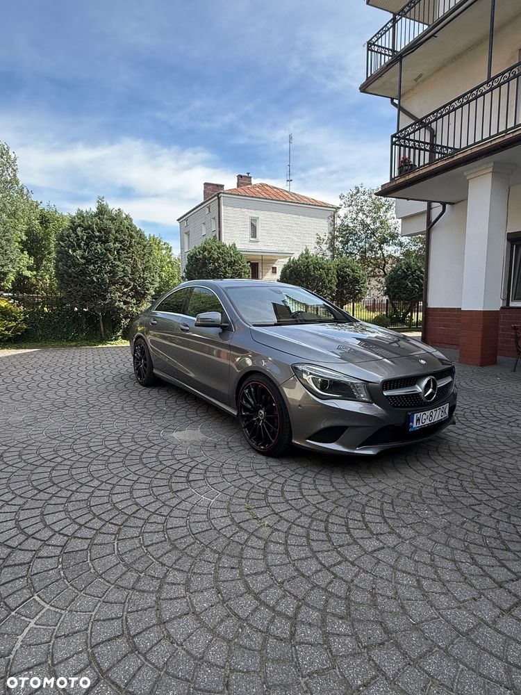 Mercedes-Benz CLA 200 d 7G-DCT - 4