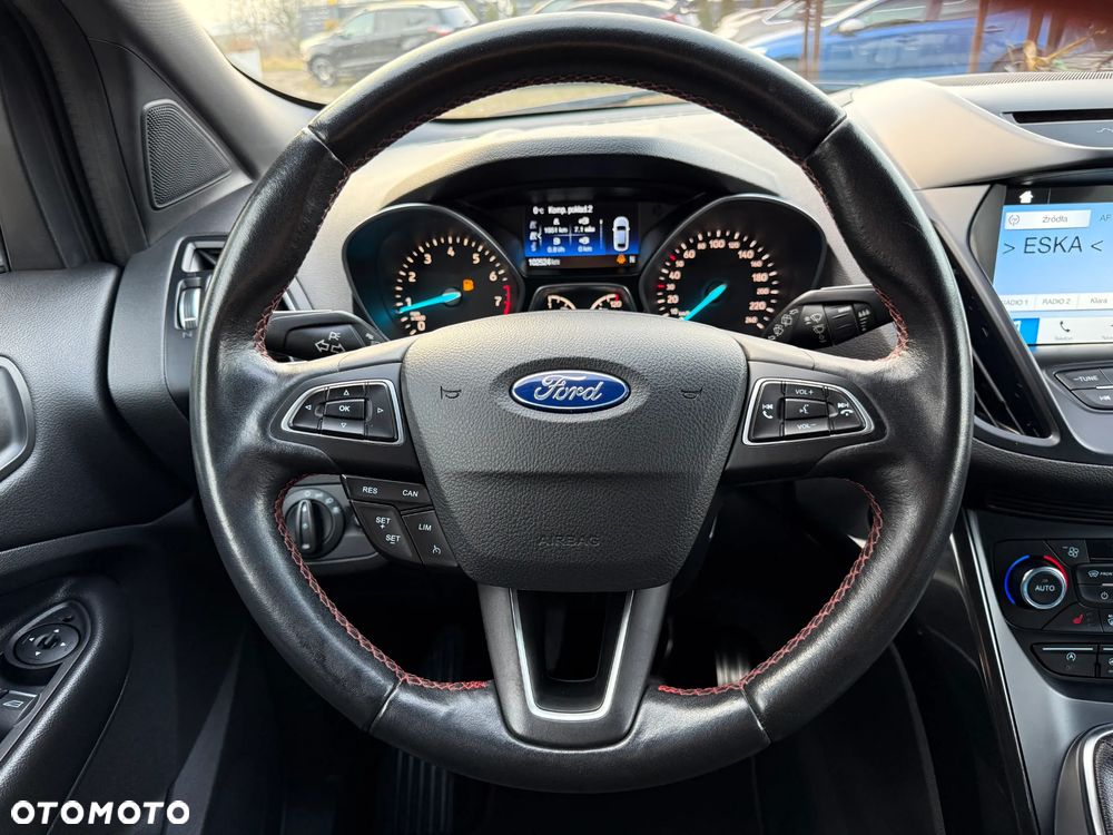 Ford Kuga - 29
