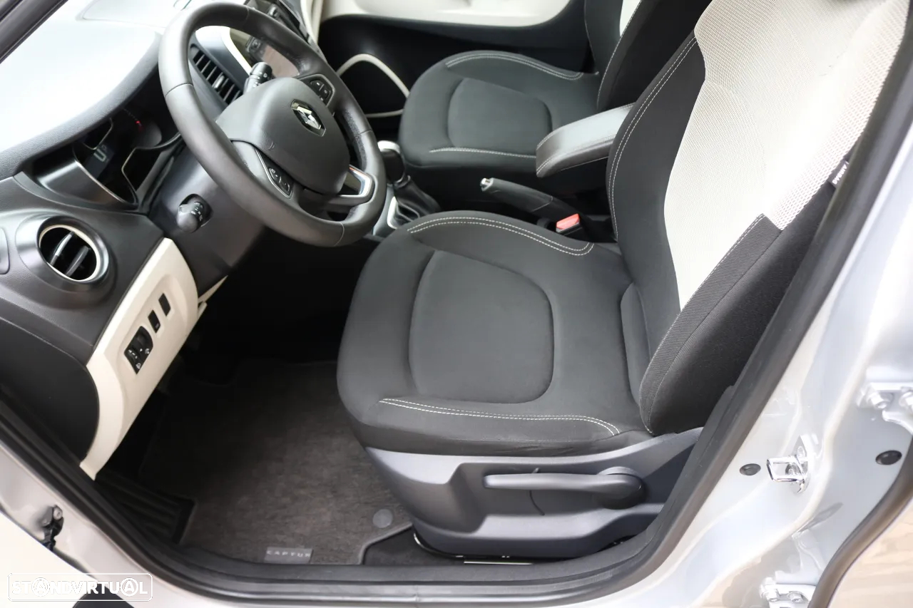 Renault Captur 1.5 dCi Exclusive EDC - 9