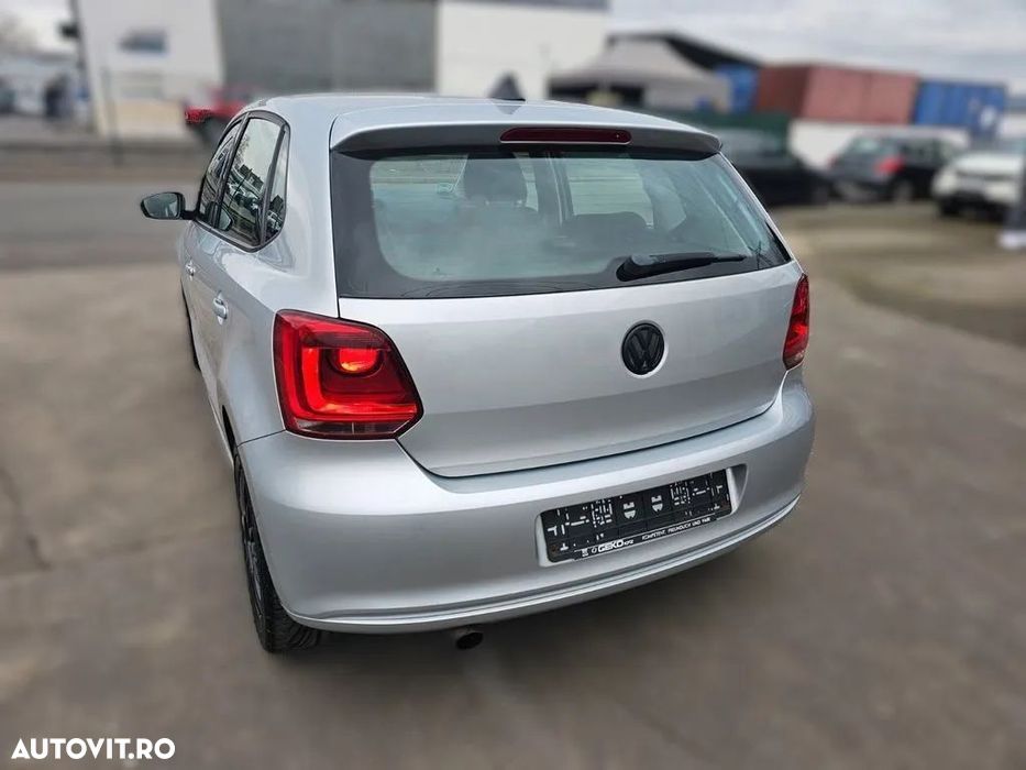 Dezmembrari / Dezmembrez VOLKSWAGEN POLO 6R - 3