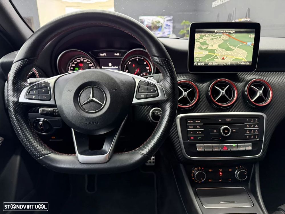Mercedes-Benz A 180 d AMG Line Aut. — fotografia 22