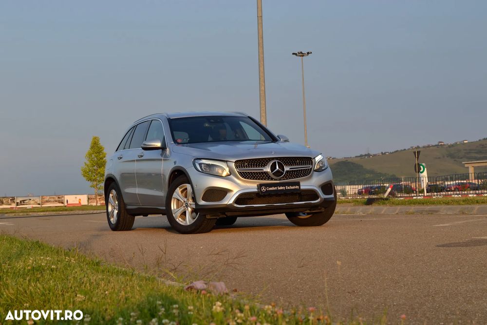 Mercedes-Benz GLC - 27