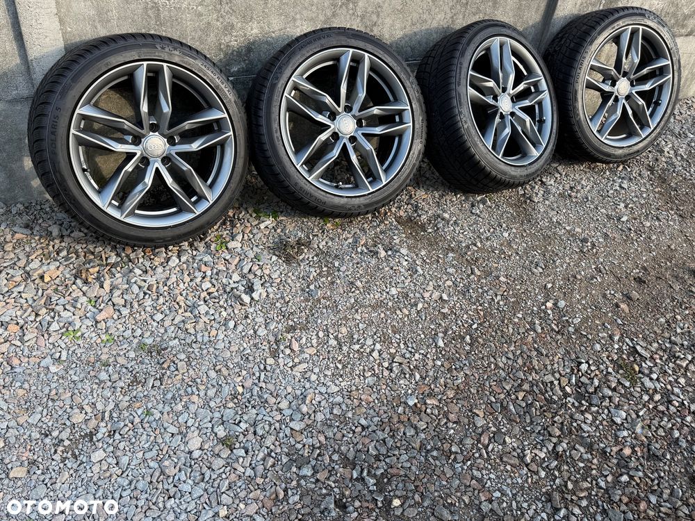 Alufelgi z Oponami Zimowymi Audi A5 - 16