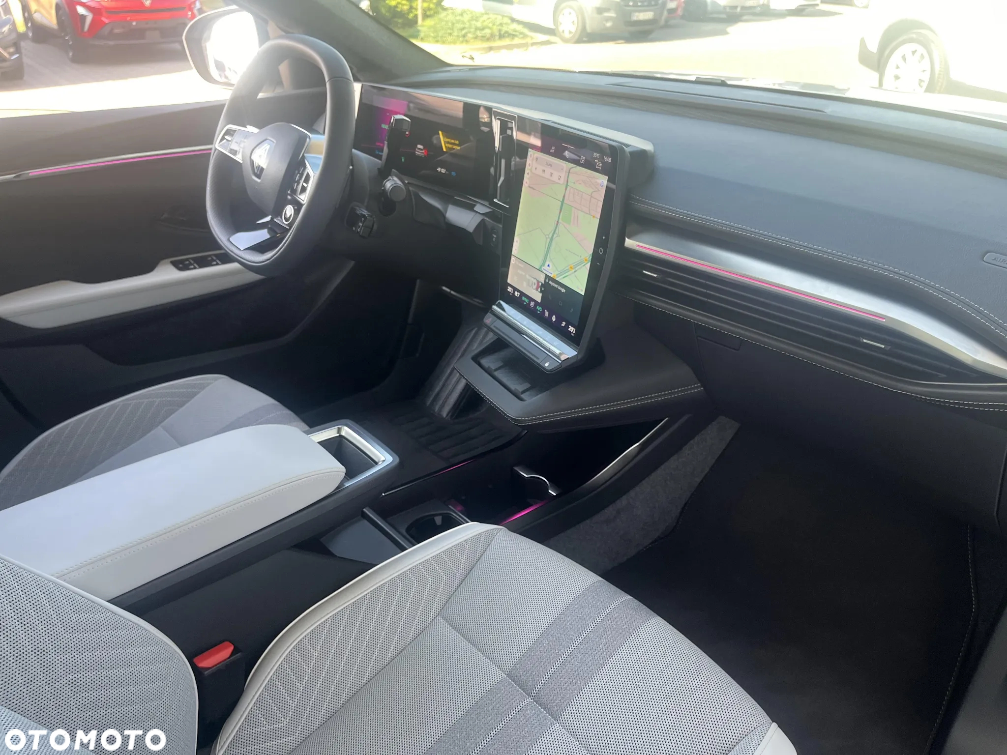 Renault Scenic EV87 Iconic - 23