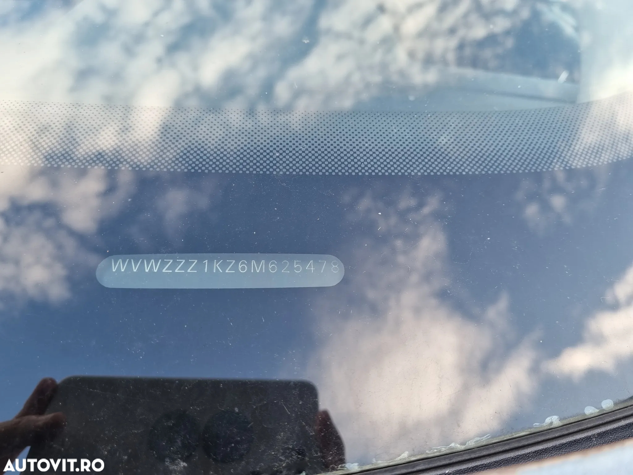 Volkswagen Jetta 2.0 TDI Comfortline - 15