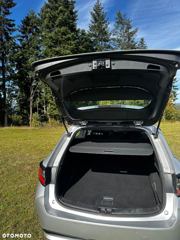 Toyota Corolla - 14