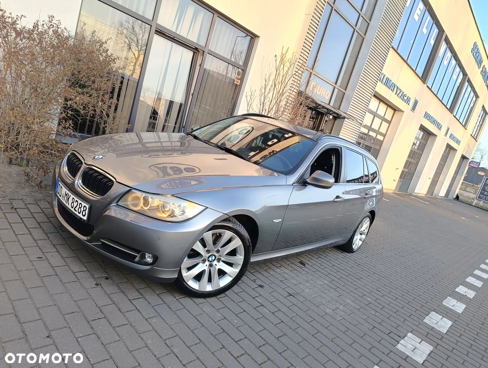 BMW Seria 3 320d DPF Edition Exclusive - 32