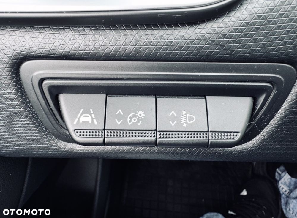 Renault Clio 1.0 TCe Intens - 33