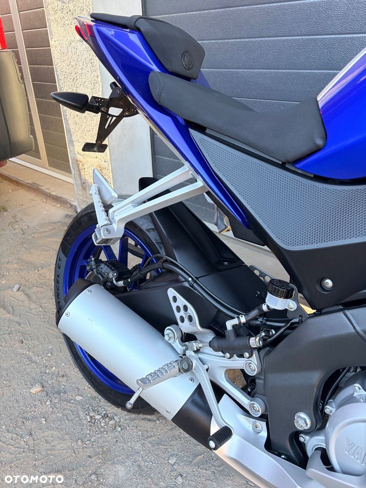 Yamaha YZF - 2