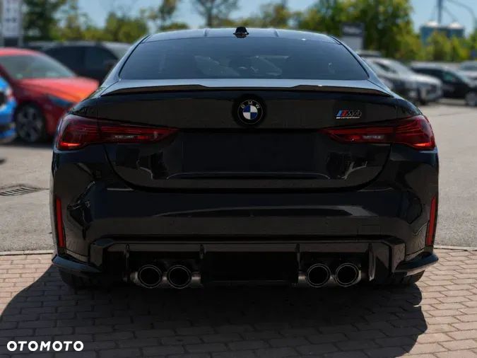 BMW M4 - 4