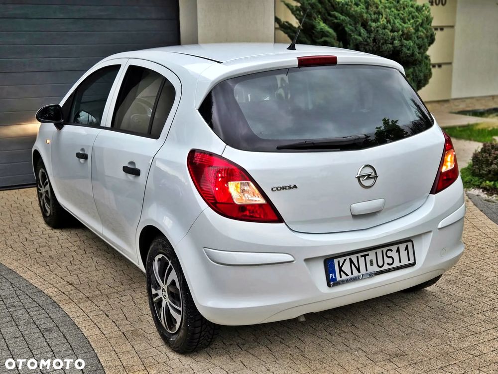 Opel Corsa 1.2 16V Enjoy - 20