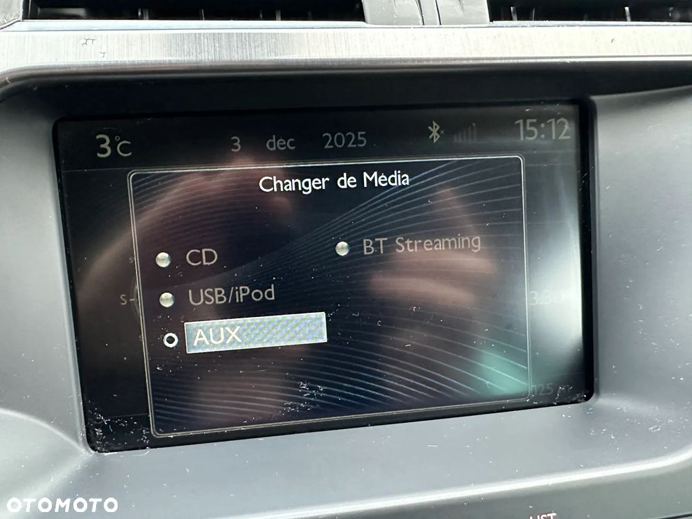 Citroën DS5 e-HDi 115 EGS6 SoChic - 34