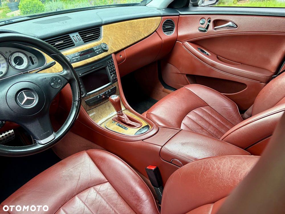Mercedes-Benz CLS - 17