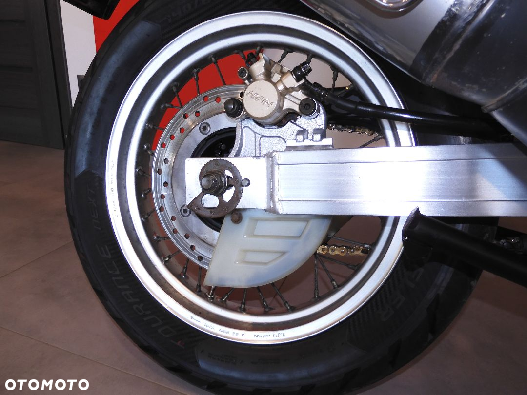 Honda XRV - 12